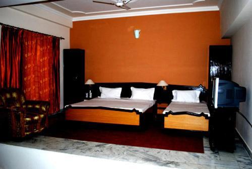 Imperial Heights Resort Dharamshala Extérieur photo